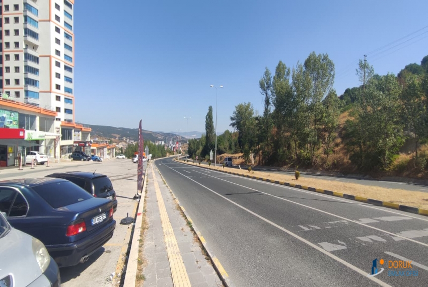 Doruk Emlak Ofisi > DORUK EMLAK'TAN ŞEHRİ ŞAHANE SİTESİ'NDE SATILIK 55 M² TİCARİ DÜKKAN