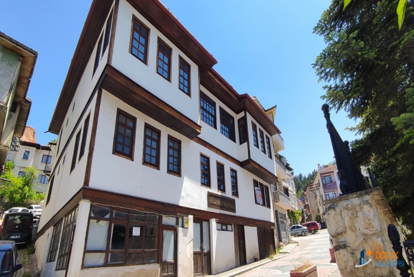 Doruk Emlak Ofisi > DORUK EMLAK OFİSİNDEN KASTAMONU MERKEZDE YATIRIMLIK OTEL & RESTORAN PROJELİ TARİHİ KONAK