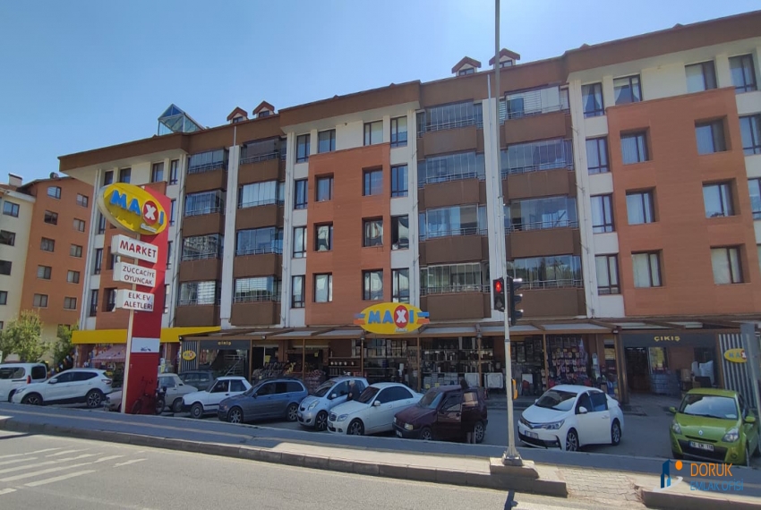 Doruk Emlak Ofisi > DORUK EMLAKTAN SARAÇLAR MAHALLESİ PARK MANZARA GÜNEYLİ KONUTLARI SATILIK 4+1 DAİRE