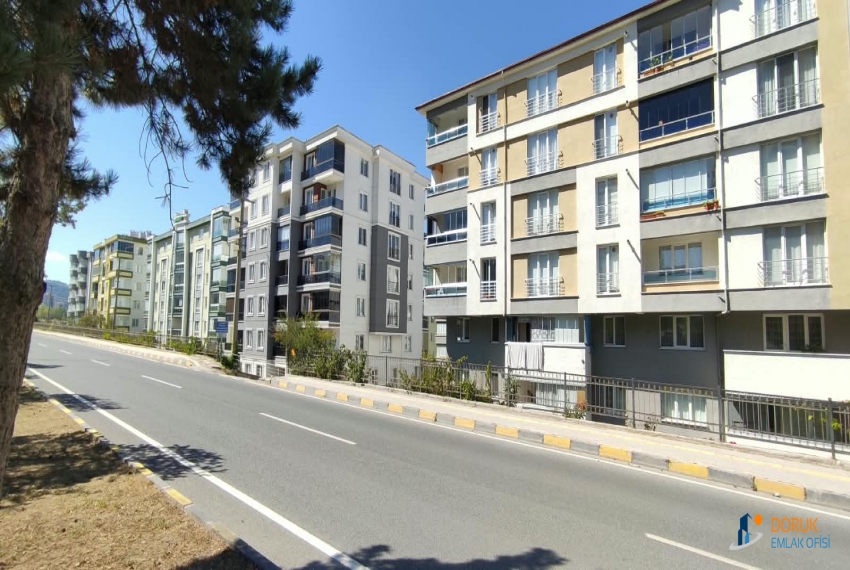 Doruk Emlak Ofisi > DORUK EMLAKTAN OLUKBAŞI SARAÇLAR MAHALLESİ GÜLŞEN APARTMANINDA SATILIK 2+1 DAİRE
