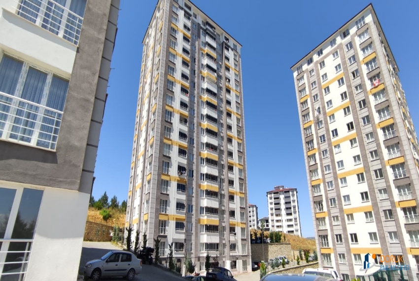 Doruk Emlak Ofisi > DORUK EMLAK OFİSİNDEN CANDAROĞLU MAHALLESİ BATIKENT SİTESİNDE KİRALIK 2+1 DAİRE