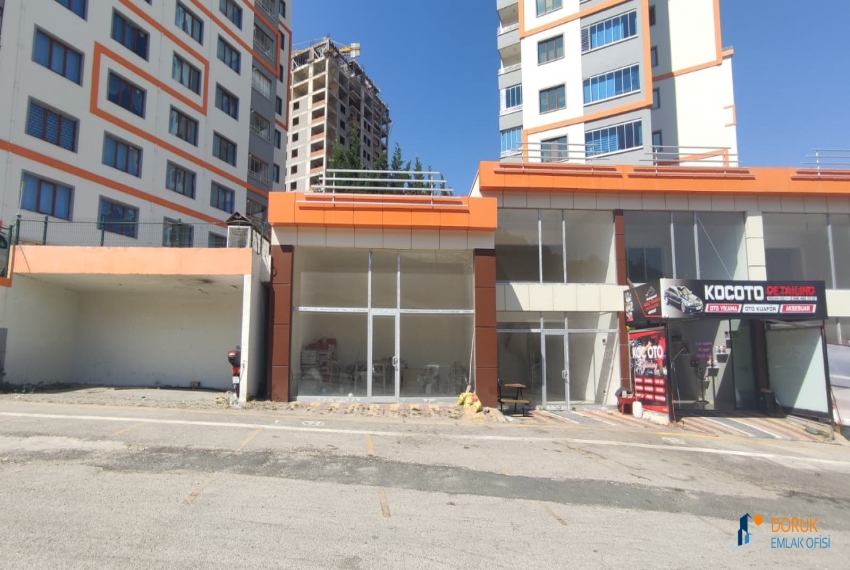 Doruk Emlak Ofisi > DORUK EMLAK'TAN ŞEHRİ ŞAHANE SİTESİ'NDE SATILIK 55 M² TİCARİ DÜKKAN