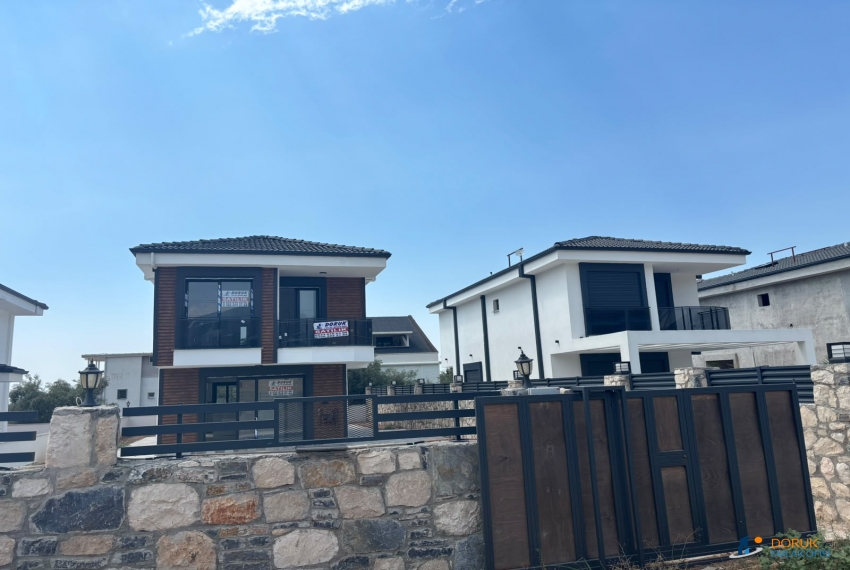 Doruk Emlak Ofisi > DORUK EMLAK OFİSİNDEN AYDIN DİDİM'DE 330 M² BAHÇELİ MÜSTAKİL HAVUZLU LÜKS 3+1 VİLLALAR