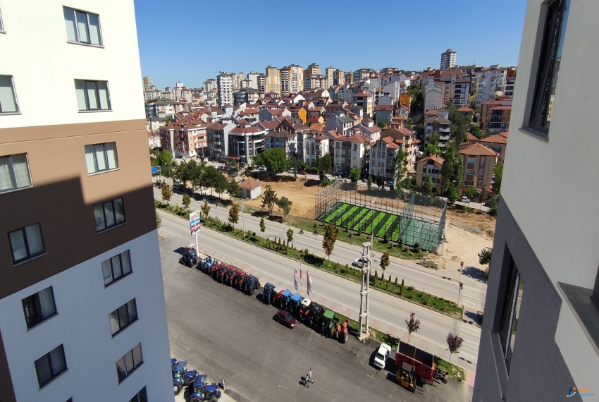 Doruk Emlak Ofisi > DORUK EMLAK OFİSİNDEN İNÖNÜ MAHALLESİ TAŞKÖPRÜ YOLU ÜZERİNDE CADDELOFT SİTESİNDE KÖŞE SATILIK 2+1 DAİRE
