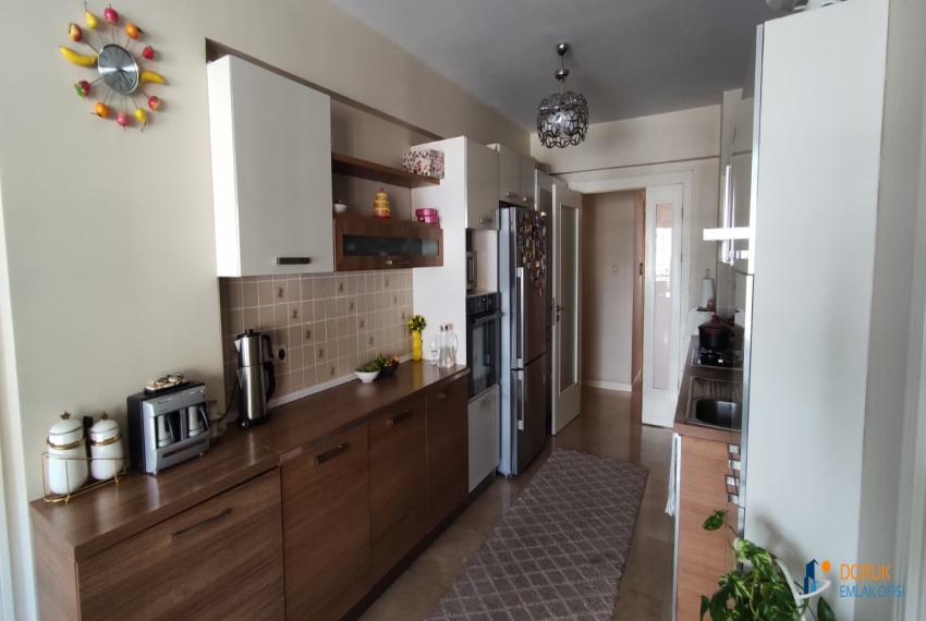 Doruk Emlak Ofisi > DORUK EMLAKTAN SARAÇLAR MAHALLESİ PARK MANZARA GÜNEYLİ KONUTLARI SATILIK 4+1 DAİRE