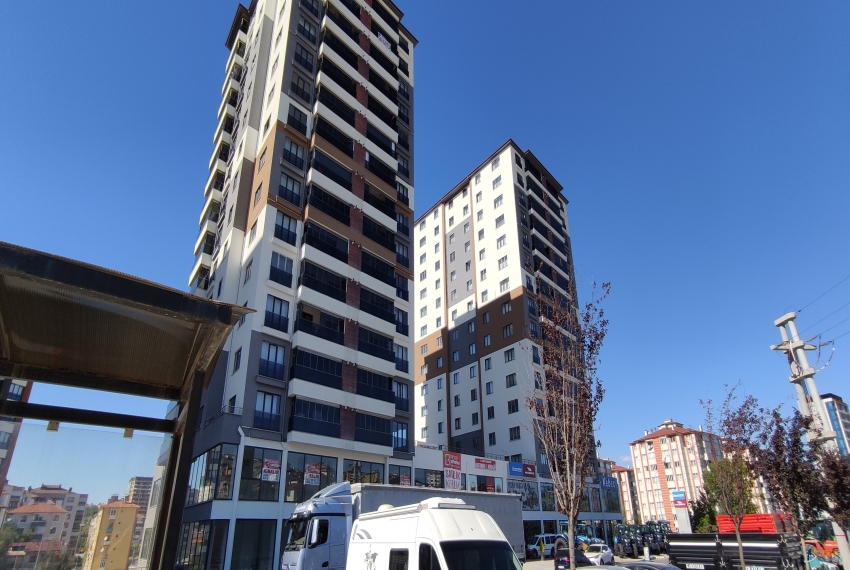 Doruk Emlak Ofisi > DORUK EMLAK OFİSİNDEN İNÖNÜ MAHALLESİ TAŞKÖPRÜ YOLU ÜZERİNDE CADDELOFT SİTESİNDE KÖŞE SATILIK 2+1 DAİRE