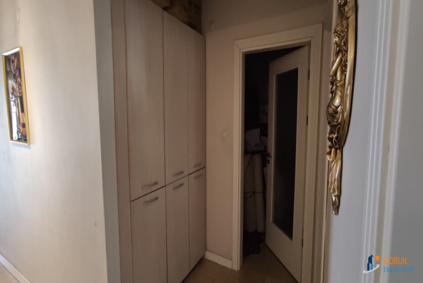Doruk Emlak Ofisi > DORUK EMLAKTAN SARAÇLAR MAHALLESİ PARK MANZARA GÜNEYLİ KONUTLARI SATILIK 4+1 DAİRE