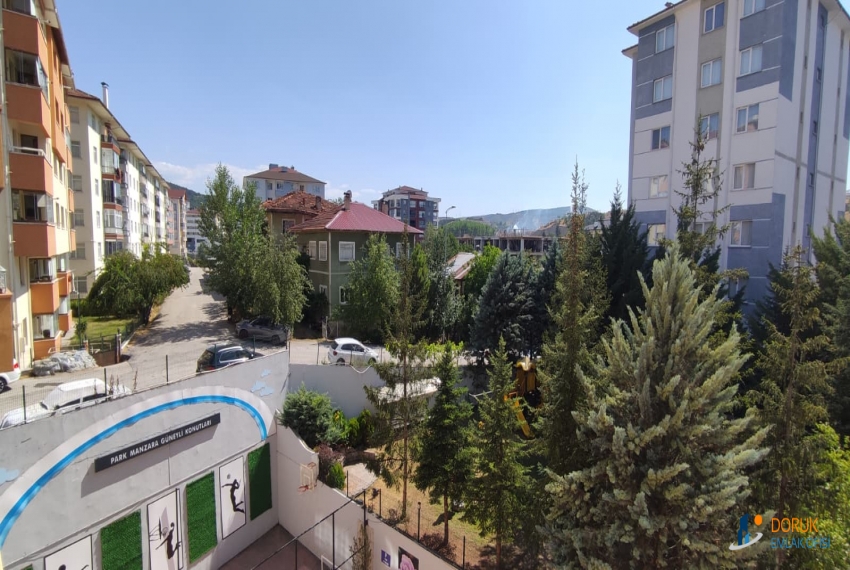 Doruk Emlak Ofisi > DORUK EMLAKTAN SARAÇLAR MAHALLESİ PARK MANZARA GÜNEYLİ KONUTLARI SATILIK 4+1 DAİRE