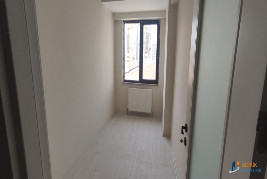 Doruk Emlak Ofisi > DORUK EMLAK OFİSİNDEN TAŞKÖPRÜ YOLU ÜZERİNDE HEDEF APARTMANINDA GENİŞ METREKARELİ LÜKS TERASLI 2+1 SIFIR SATILIK DAİRE