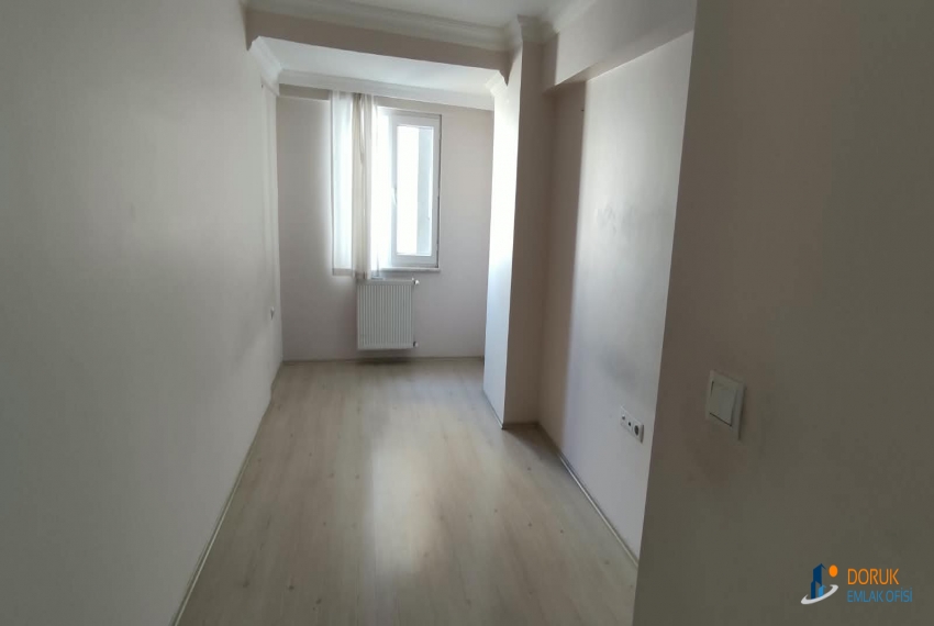 Doruk Emlak Ofisi > DORUK EMLAKTAN OLUKBAŞI SARAÇLAR MAHALLESİ GÜLŞEN APARTMANINDA SATILIK 2+1 DAİRE