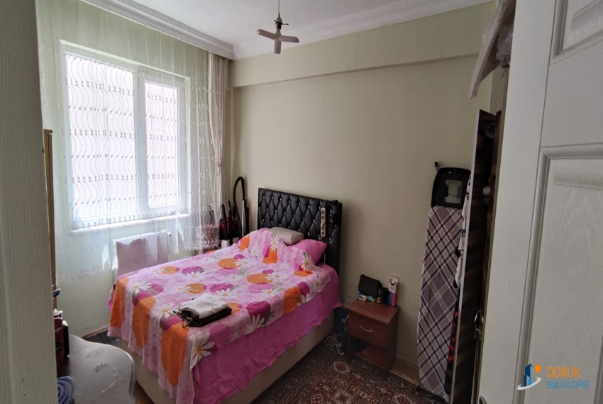 Doruk Emlak Ofisi > DORUK EMLAK OFİSİNDEN SALI PAZARI İNCEOĞLU APARTMANI'NDA SATILIK 3+1 DAİRE