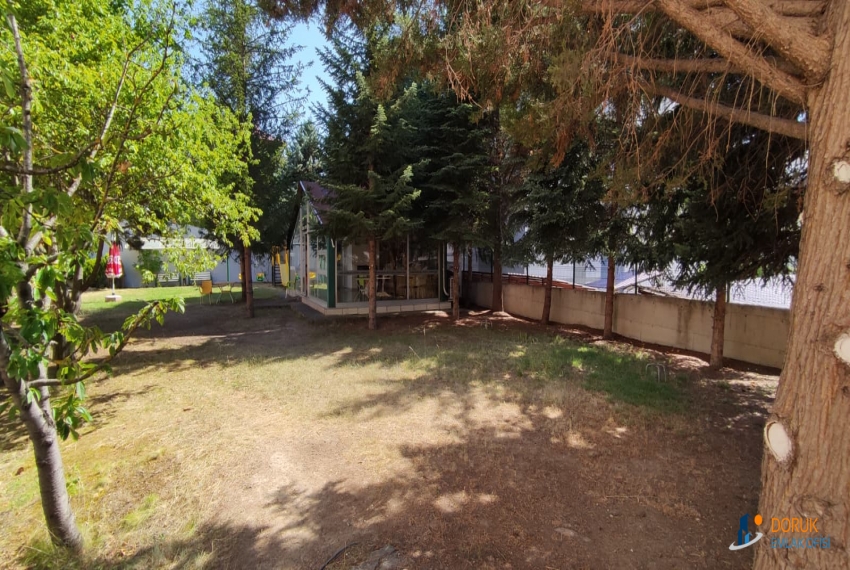 Doruk Emlak Ofisi > DORUK EMLAKTAN SARAÇLAR MAHALLESİ PARK MANZARA GÜNEYLİ KONUTLARI SATILIK 4+1 DAİRE