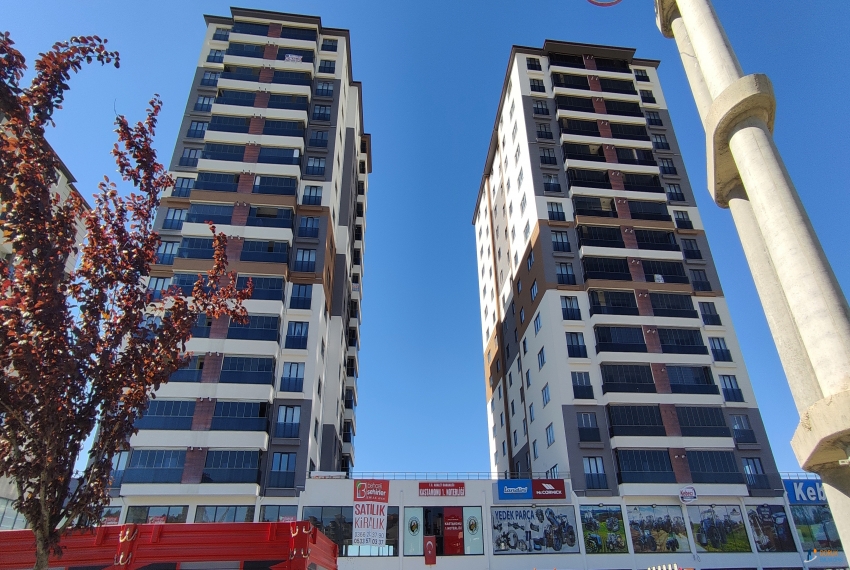 Doruk Emlak Ofisi > ACİL SATILIK! CADDELOFT'TA GENİŞ 3+1 SATILIK DAİRE