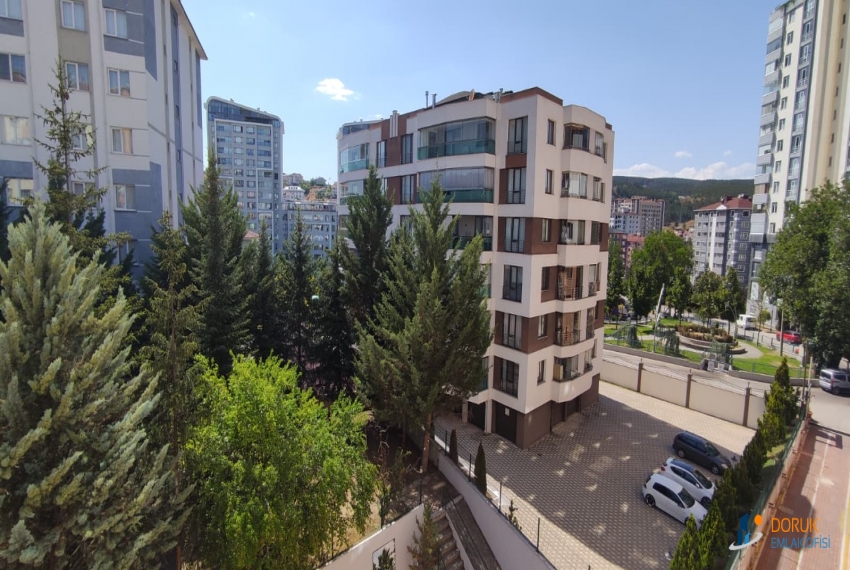 Doruk Emlak Ofisi > DORUK EMLAKTAN SARAÇLAR MAHALLESİ PARK MANZARA GÜNEYLİ KONUTLARI SATILIK 4+1 DAİRE