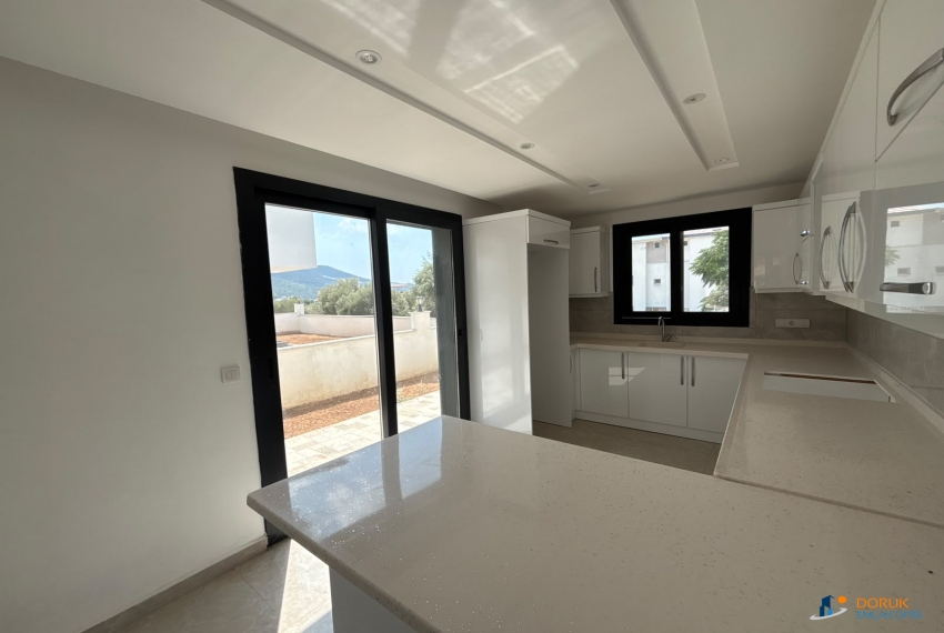 Doruk Emlak Ofisi > DORUK EMLAK OFİSİNDEN AYDIN DİDİM'DE 330 M² BAHÇELİ MÜSTAKİL HAVUZLU LÜKS 3+1 VİLLALAR